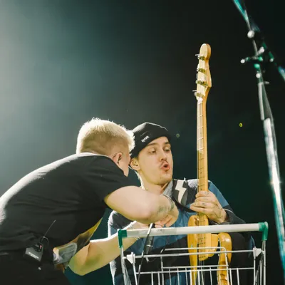 Фотографии и видео с концерта Papa Roach в клубе Adrenaline Stadium