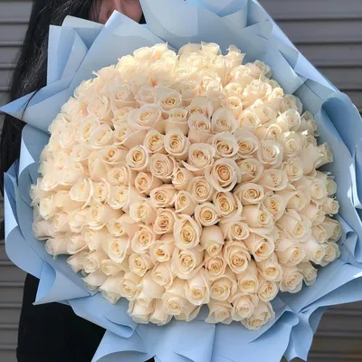 Букет белых роз с эвкалиптом | купить недорого | доставка по Москве и  области