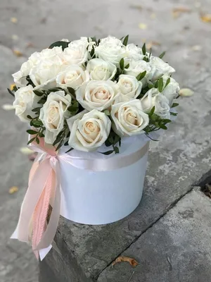 Букет белых роз - 80 см. за 4 890 руб. | Бесплатная доставка цветов по  Москве