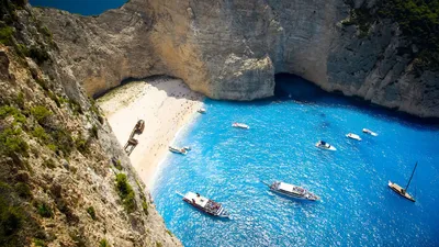 В Греции снова откроют один из самых красивых в мире пляжей - РИА Новости,  13.08.2021