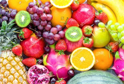 Яркие фрукты и овощи в круглой рамке на белизне Стоковое Изображение -  изображение насчитывающей цветасто, творческо: 131768739