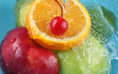 10 ярких обоев iPhone с фруктами и ягодами