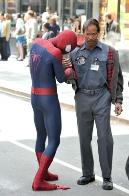 Скачать Marvel's Spider-Man \"Новый костюм - точная версия Новый Человек-паук  2\" - Скины