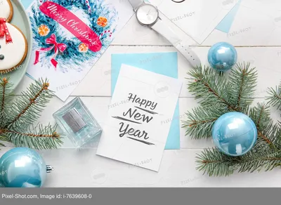 Надпись \"Новый год\" . Написанные от руки слова, векторные, выделенные на белом  фоне. - Ozero - российский фотосток