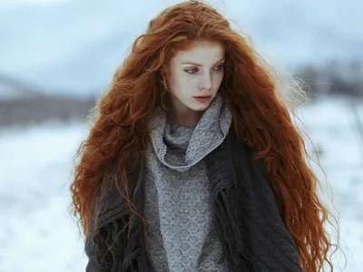 Рыжая девушка, рыжие волосы, персонаж. | Red curly hair, Long hair styles,  Curly hair styles