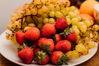 Первые ягоды нового урожая уже вовсю продаются на рынках и в магазинах -  Новости - Интернет-портал Gazeta-bam.ru