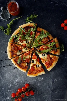 Pin von Pandanata auf Food | Selbstgemachte pizza, Rezepte,  Lebensmittelfotografie