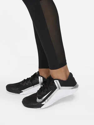 Nike Swoosh High-Waisted Leggings – DTLR