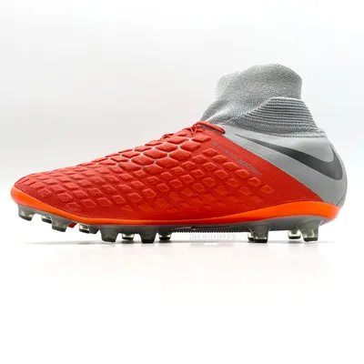 Nike Launch The Hypervenom 3 \"Stealth Ops\" - SoccerBible