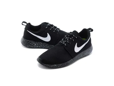 Nike Roshe Run “Navy” | Hypebeast