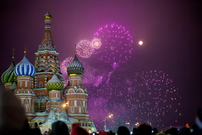 Зимние праздники в России и Петербурге – для детей и взрослых, славянские,  народные, городские, новогодние, красные дни календаря