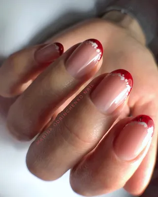 Красный френч и рисунок на ногтях / маникюр и дизайн ногтей 2020 - YouTube