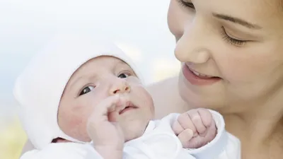 Новорождённый ребёнок» — создано в Шедевруме