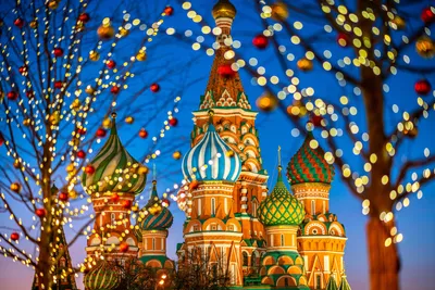 Как отметили Новый год в России. Фоторепортаж — РБК