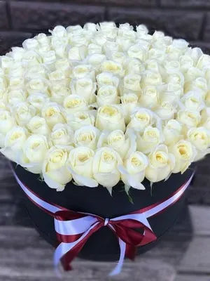 Miryam Fleurs - Большой букет белых роз 💚💚💚 Заказывайте... | Facebook
