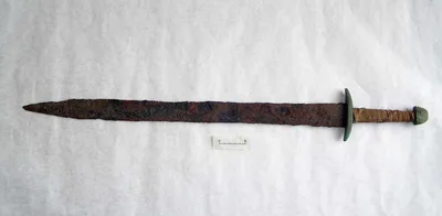 Средневековое оружие — Википедия