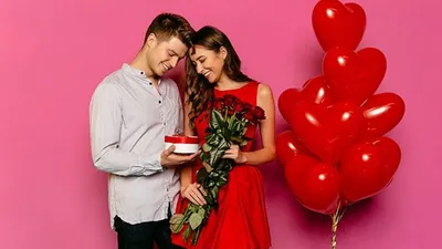 День святого Валентина: лучшие короткие смс-поздравления и красивые открытки