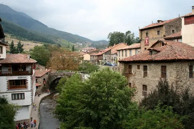 Старинные деревни на севере Испании