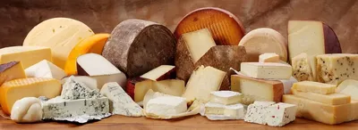 большой ассортимент международного сыра на сланце разнообразие сыров разные виды  сыров Фото И картинка для бесплатной загрузки - Pngtree