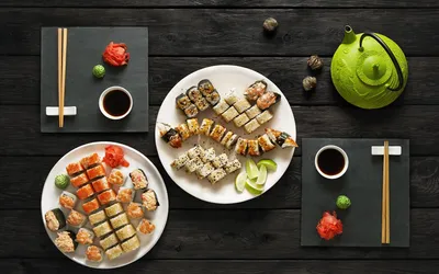 вкусные суши роллы на черном фоне Фото И картинка для бесплатной загрузки -  Pngtree