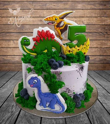 Торт с динозаврами категории торты для мальчиков на 5 лет