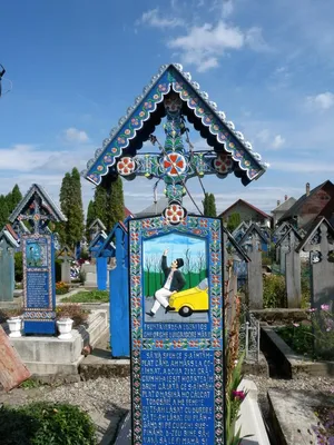 Весёлое кладбище в Румынии — фото, отзывы, отели рядом на Туристер.ру