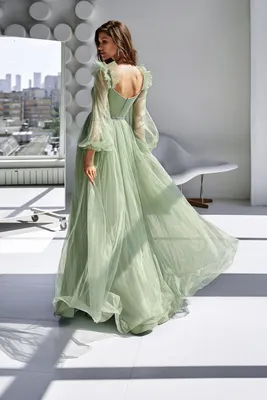 Светло-зеленое платье на свадьбу Sellini Brin | Купить вечернее платье в  салоне Валенсия (Москва)