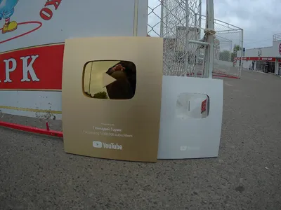 Купить Торт Золотая кнопка YouTube недорого в Москве с доставкой