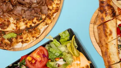 BBQ Brisket Flatbread Pizzas Recipe: How to Make It