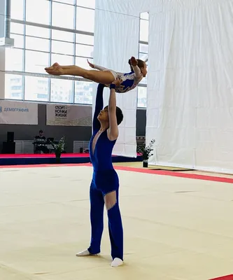 Художественная гимнастика и акробатика для детей в Сочи, спортивные школы FD