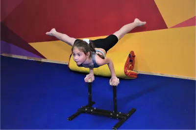 Спортивная акробатика для взрослых и детей 🏆 Вальсет.рф