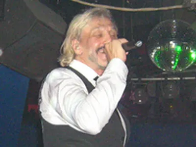 Анатолий Алешин, участник проекта «Суперстар-2008» выступил в ночном клубе  Тулы - KP.RU