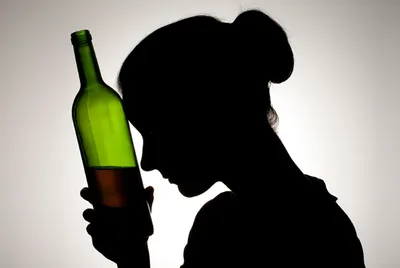 Запойный алкоголизм: виды, симптомы и последствия