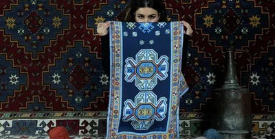 Армянские народные танцовщицы Редакционное Стоковое Изображение -  изображение насчитывающей швейцария, представление: 156492004