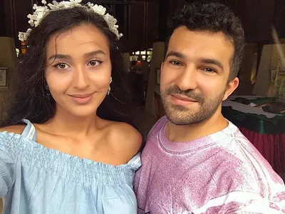Известный в России азербайджанец посвятил песню своей супруге