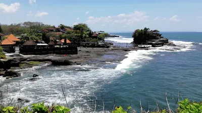 Фейковые фото привлекают к этой достопримечательности на Бали сотни  туристов | Пикабу