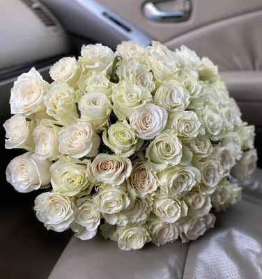 Белые розы - создать букет | KvětinyOnline