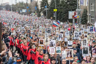 Бессмертный полк в Москве 9 мая 2022: прямая онлайн-трансляция шествия