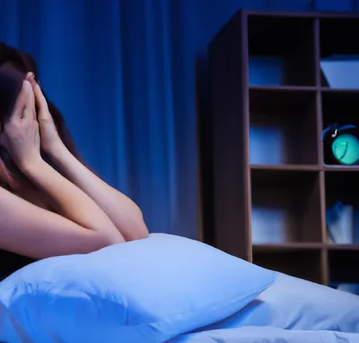 Бессонница, тревога и недосып. Терапевт Центральной медсанчасти Юлия  Рамазанова рассказала, как справиться с нарушением сна