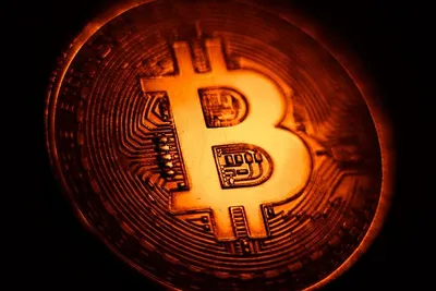 Bitcoin's Price History: Tracking The Volatile Rise Of The World's Biggest  Cryptocurrency | Bankrate