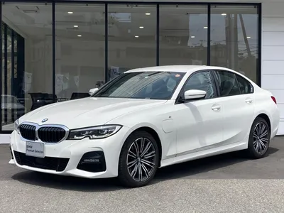 2023 BMW 3 Series Gets Tweaked Styling, New Curved Screen - CNET