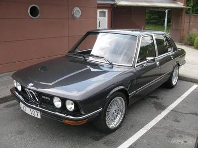 BMW 525 145hp, 1976