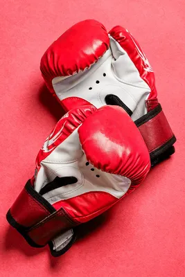 Скачать 800x1200 боксерские перчатки, перчатки, бокс, красный, спорт обои,  картинки iphone 4s/4 for parallax