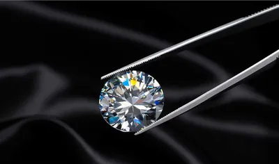 Как отличить настоящий бриллиант и подтвердить его подлинность.