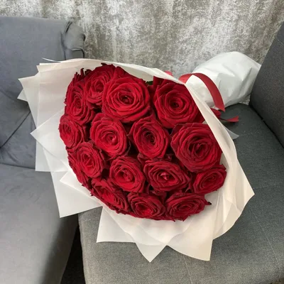 Заказать Букет красных роз \"Ангелина\" в Киеве