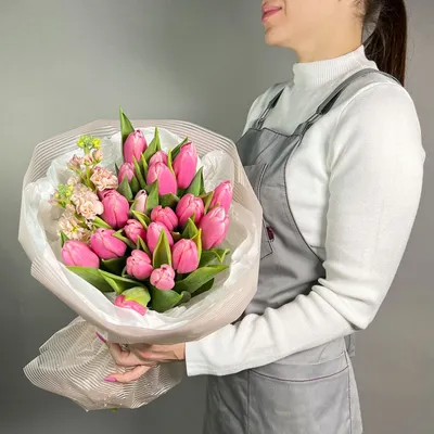 Купить Букет из 51 тюльпана «Лилу» в Москве недорого с доставкой