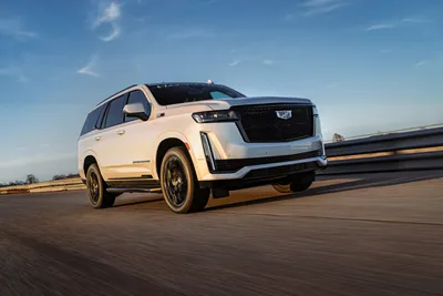 Cadillac Escalade: Which Should You Buy, 2021 or 2022? | Cars.com