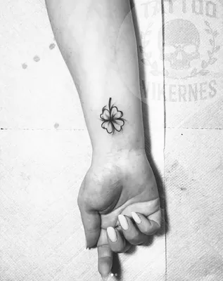 Черно-белые татуировки в KOKIN Tattoo