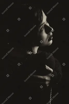 Ретро шарм: изящные женщины в чёрно-белых фотографиях Нины Лин