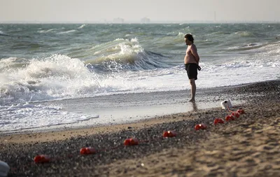 Чёрное море превращается в «мутную кашу» и грозит туристам заражениями